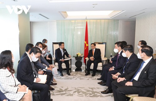 Thủ tướng Phạm Minh Chính tiếp các tập đoàn kinh tế lớn, đối thoại với các nhà đầu tư Nhật Bản - ảnh 1