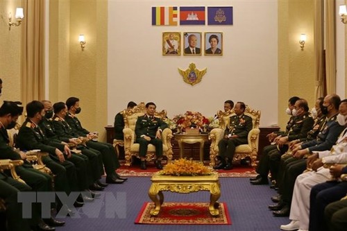 Trọng tâm hợp tác quốc phòng Việt Nam - Campuchia năm 2022 - ảnh 1