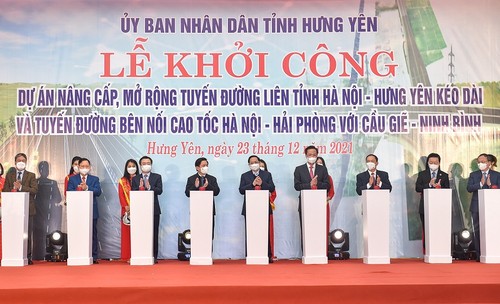 Thủ tướng Phạm Minh Chính dự lễ khởi công một số dự án hạ tầng chiến lược ở Hưng Yên - ảnh 1