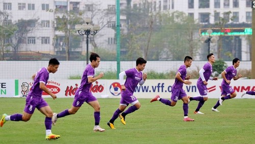 Hoàn tất công tác chuẩn bị cho trận đấu đội tuyển Việt Nam gặp Oman - ảnh 1