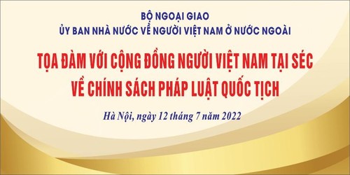 Tọa đàm về chính sách pháp luật quốc tịch dành cho người Việt tại Czech - ảnh 1