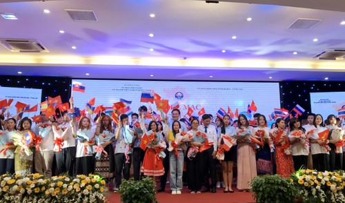 Trại hè Việt  Nam 2022: gắn bó thế hệ trẻ kiều bào với quê hương - ảnh 1