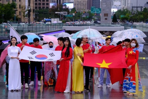 Quảng bá hình ảnh Việt Nam tại Hàn Quốc thông qua lễ hội văn hoá Việt Nam - ảnh 1