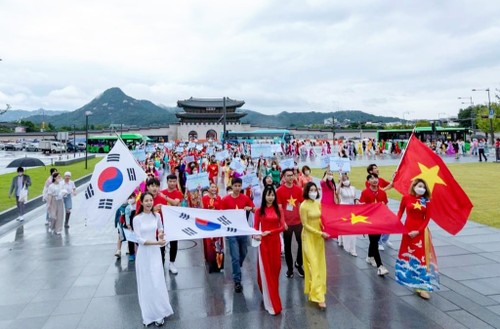 Nét đẹp văn hóa Việt lan toả trong Lễ hội văn hoá Việt Nam tại Hàn Quốc - ảnh 3