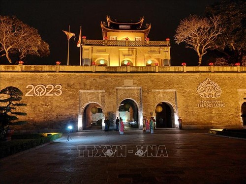 Hà Nội ra mắt tour Đêm hoàng cung Thăng Long dành cho khách du lịch nước ngoài - ảnh 4