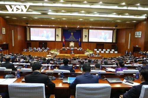 Lãnh đạo Việt Nam chúc mừng Campuchia thành lập Quốc hội khóa VII và Chính phủ nhiệm kỳ VII - ảnh 1
