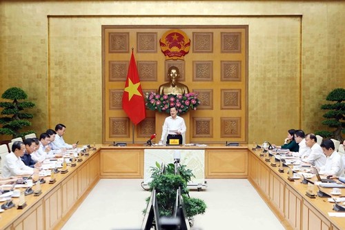 Phó Thủ tướng Lê Minh Khái: Kiểm soát lạm phát kỳ vọng, ổn định tâm lý người tiêu dùng và doanh nghiệp - ảnh 1