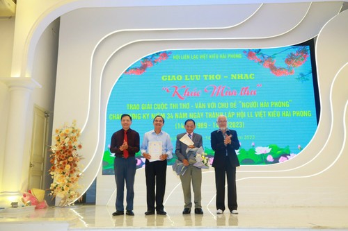 Hội Liên lạc Việt kiều Hải Phòng trao giải cuộc thi thơ -văn với chủ đề “Người Hải Phòng“ - ảnh 6