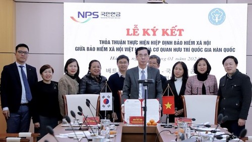 Việt Nam - Hàn Quốc thỏa thuận thực hiện Hiệp định bảo hiểm xã hội, bảo vệ quyền lợi của người lao động - ảnh 1