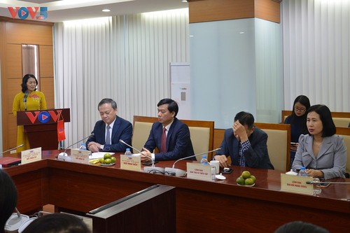 Đài Tiếng nói Việt Nam và Trung ương Hội chữ thập đỏ Việt Nam ký Chương trình phối hợp hoạt động, giai đoạn 2024 – 2027 - ảnh 2