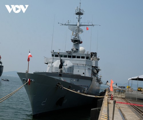 Tàu Tuần Dương Hải quân Pháp thăm Đà Nẵng - ảnh 1