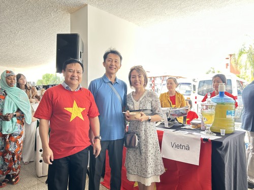 Quảng bá hình ảnh Việt Nam qua Hội chợ văn hóa và ẩm thực quốc tế tại Brazil - ảnh 3