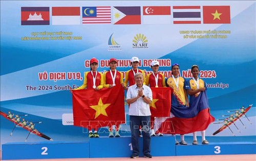 Việt Nam nhất toàn đoàn tại Giải đua thuyền rowing Đông Nam Á 2024 - ảnh 1