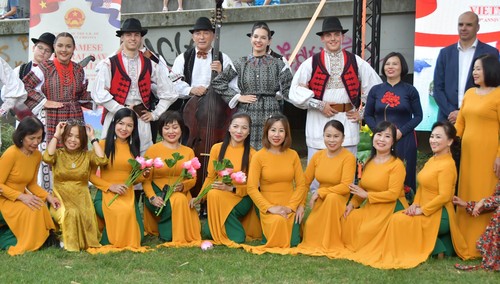 Ngày văn hóa Việt Nam tại Croatia: Hội tụ nét đẹp văn hóa và sự đoàn kết - ảnh 1