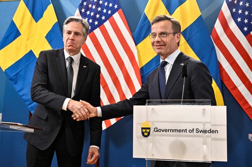 Blinken urges Turkey to immediately approve Sweden's NATO accession - ảnh 1