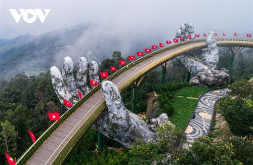 Da Nang’s Golden Bridge named among world’s most iconic bridges - ảnh 1