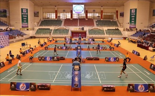 FELET Vietnam International Series 2023 attracts over 200 badminton players - ảnh 1