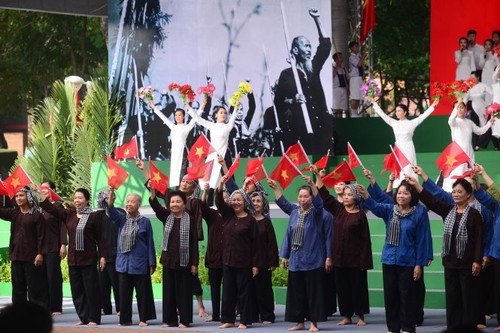 Празднование 70-летия всенародного восстания в Южном Вьетнаме - ảnh 1