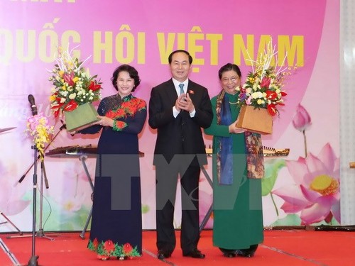 Представлен состав группы женщин-депутатов парламента Вьетнама 14-го созыва - ảnh 1