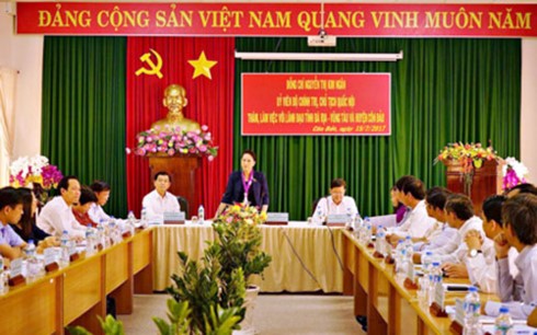 Нгуен Тхи Ким Нган провела рабочую встречу с руководителями уезда Кондао - ảnh 1