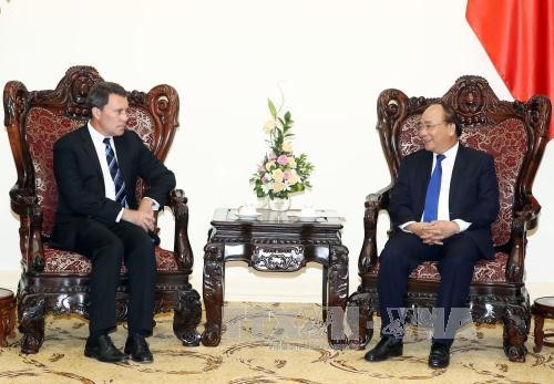 Премьер-министр Нгуен Суан Фук принял руководителя корпорации «ExxonMobil» - ảnh 1