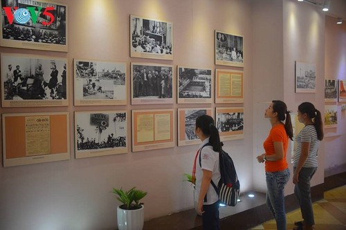 Место, где президент Хо Ши Мин написал Декларацию независимости Вьетнама - ảnh 3