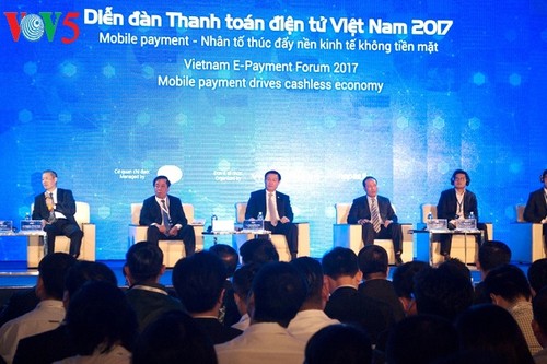 Правительство Вьетнама создаёт наилучшие условия для равития мобильных платежей - ảnh 1