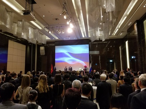Посольство РФ в СРВ организовало торжественный приём - ảnh 1