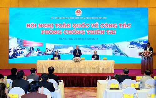 Нгуен Суан Фук принял участие в конференции по противодействию стихийным бедствиям - ảnh 1