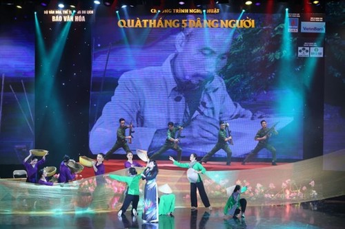 В Ханое пройдёт праздничный концерт по случаю дня рождения Президента Хо Ши Мина - ảnh 1