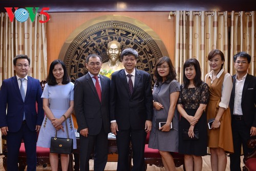 Вьетнам и Казахстан расширяют сотрудничество в области СМИ - ảnh 1