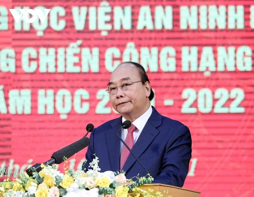 Президент Вьетнама принял участие в праздновании 75-й годовщины со дня основания Академии национальной безопасности - ảnh 1