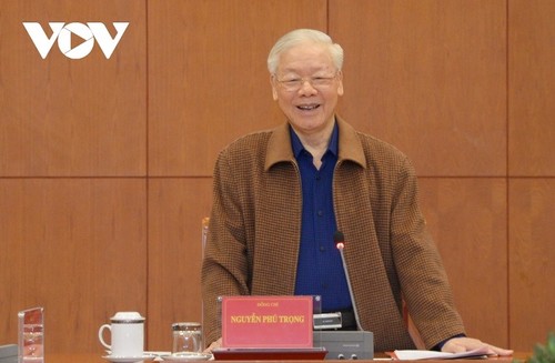 Нгуен Фу Чонг: необходимо решительно бороться с коррупцией и социальными пороками - ảnh 1