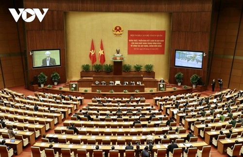 Нгуен Фу Чонг: Непрерывное строительство партии и политической системы - ảnh 2