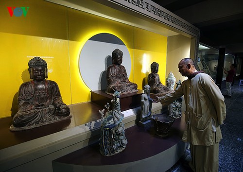 พิพิธภัณฑ์วัฒนธรรมพุทธศาสนาแห่งแรกในเวียดนาม - ảnh 15