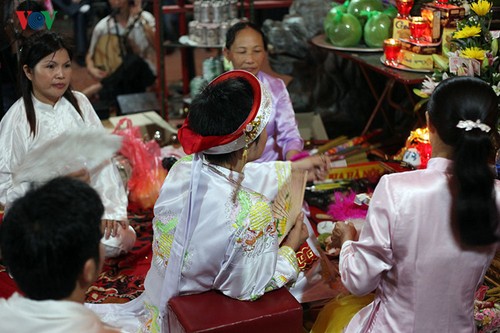 ความเลื่อมใสบูชาเจ้าแม่ของชาวเวียดนามได้รับการรับรองเป็นมรดกวัฒนธรรมนามธรรมจากยูเนสโก - ảnh 4