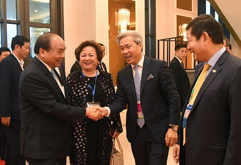 นายกรัฐมนตรีเวียดนามพบปะกับนักลงทุนในภูมิภาคเอเชีย-แปซิฟิก - ảnh 1