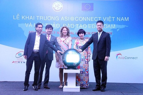 เปิดตัวโครงการAsi@Connect ในเวียดนาม - ảnh 1