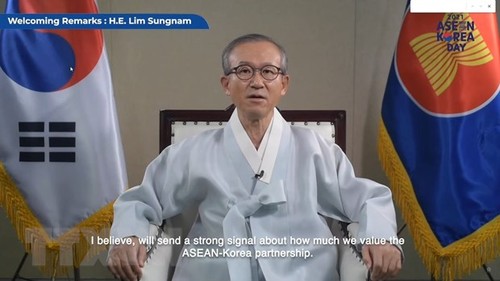 อาเซียน-สาธารณรัฐเกาหลีผลักดันความสัมพันธ์หุ้นส่วนยุทธศาสตร์ - ảnh 1
