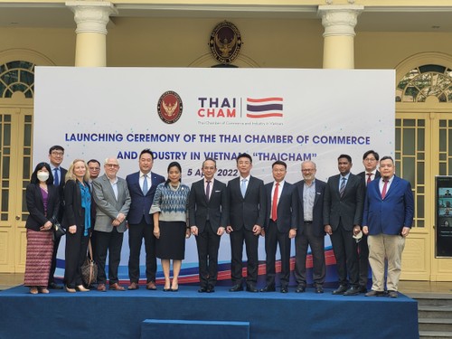 พิธีเปิดตัวสภาหอการค้าและอุตสาหกรรมไทยในเวียดนามหรือThai Cham  - ảnh 1