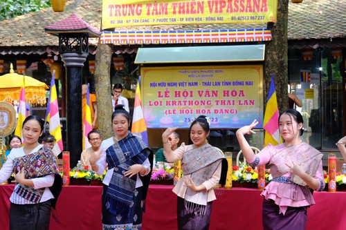 งานเทศกาลลอยกระทง ” ร่วมส่งเสริมวัฒนธรรมไทย”  - ảnh 6