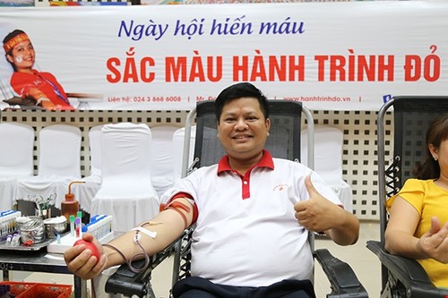 Việt Nam hưởng ứng Ngày Quốc tế Người hiến máu - ảnh 8
