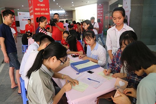 Việt Nam hưởng ứng Ngày Quốc tế Người hiến máu - ảnh 7