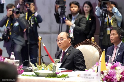Chùm ảnh: Thủ tướng dự Hội nghị cấp cao ASEAN và gặp lãnh đạo các nước - ảnh 3