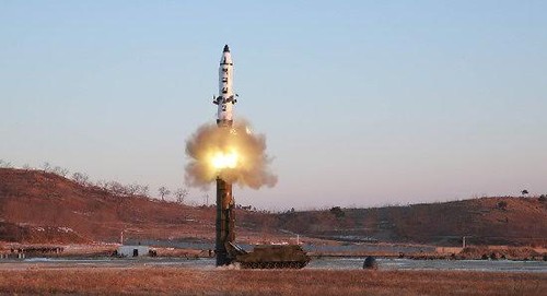 Can sanctions reduce tensions on the Korean peninsula? - ảnh 1