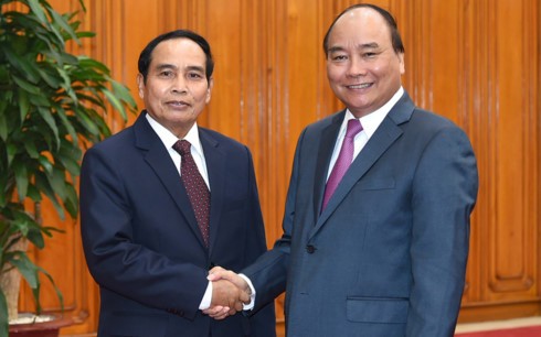 Vietnam ready to share its development experience with Laos - ảnh 1