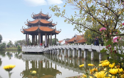 Nom pagoda typifies Vietnamese culture - ảnh 2