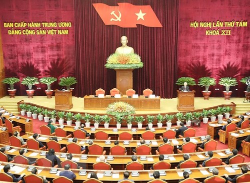 Party Central Committee wraps up its 8th session - ảnh 1