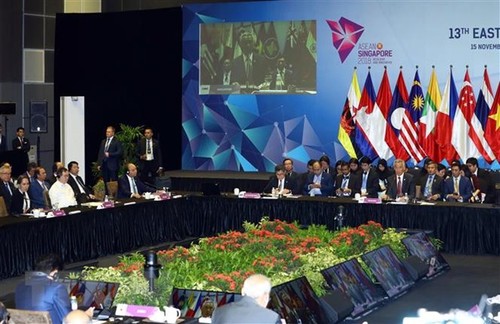 East Asia Summit approves five high-level declarations - ảnh 1
