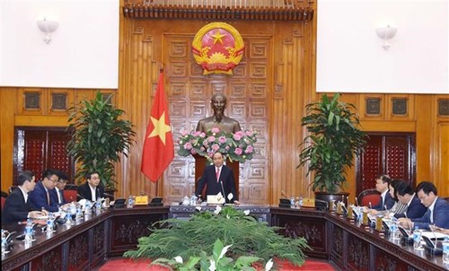Auto industry crucial to Vietnam’s industrial development: PM - ảnh 1